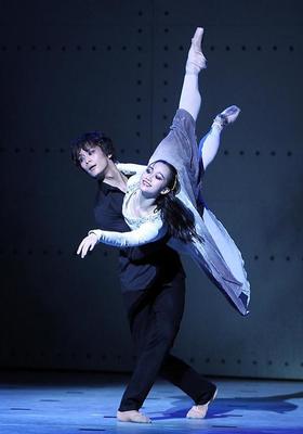 2017年上海市文藝創(chuàng)作工作會(huì)議 推動(dòng)文藝繁榮，服務(wù)人民需求