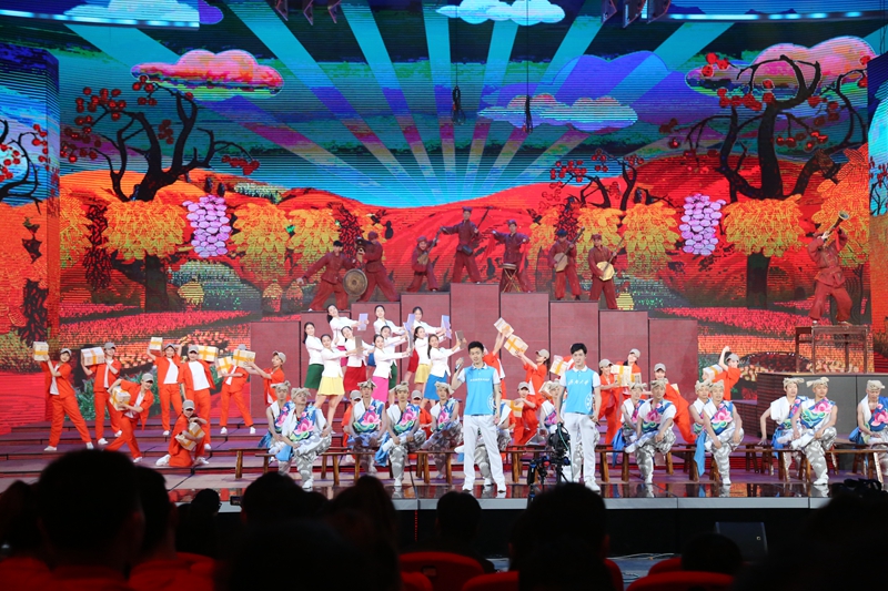 青春綻放，文藝飛揚(yáng)——青年舞團(tuán)赴央視參加“五月的鮮花”全國(guó)大中學(xué)生文藝會(huì)演紀(jì)實(shí)